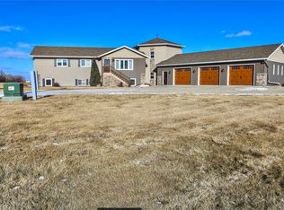 12992 Rohr Dr, Aberdeen, SD 57401