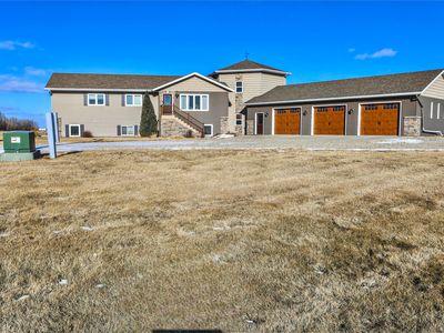 12992 Rohr Dr, Aberdeen, SD, 57401