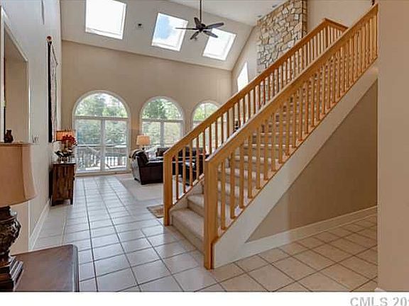 4th image of 3417 Providence Plantation Ln