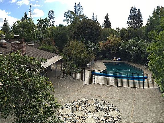 2nd image of 7 Claremont Pl