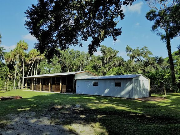 4th image of 2104 70th Street Ct E