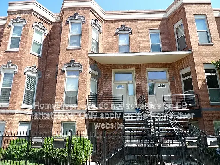 2140 W Jackson Blvd #1 — Photo 6