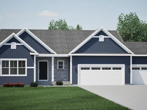1443 Olde Highlander DRIVE, Oconomowoc, WI 53066