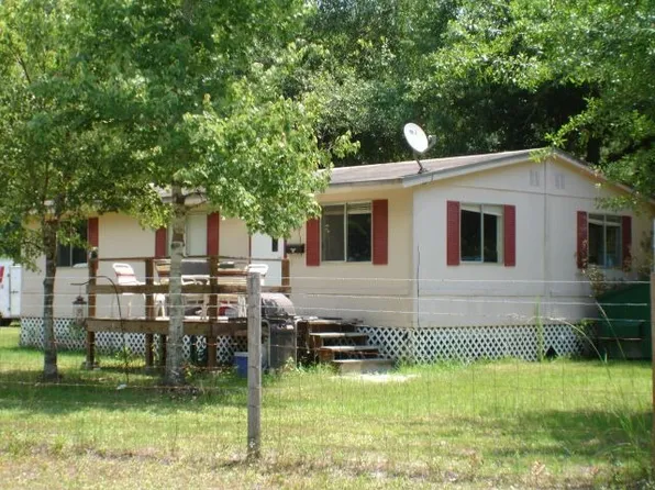 2071 Fig St, Bunnell, FL 32110