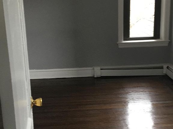 2nd image of 6455 N Broad St #304