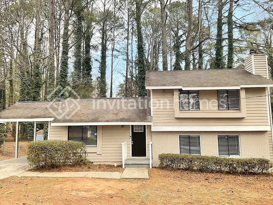 1st image of 8952 Saddlewood Dr