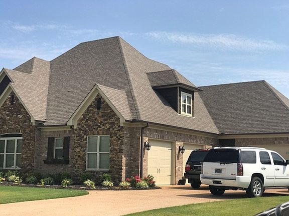 2nd image of 3300 River Grove Cir
