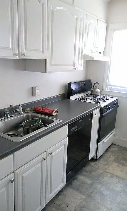 KITCHEN NEW APPLIANCES