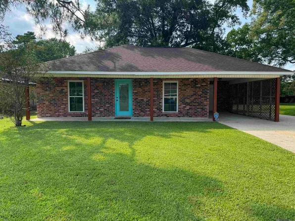 2023 Fern St, Denham Springs, LA 70726