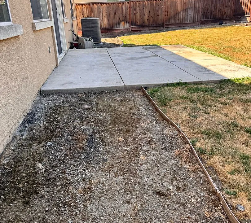 323 Lasata Dr