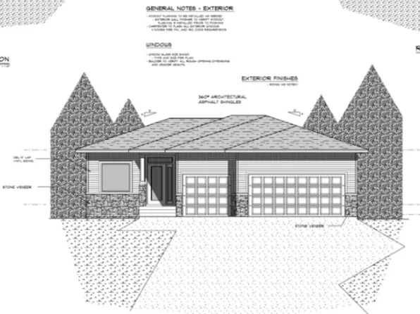 607 E 9th St, Zumbrota, MN 55992
