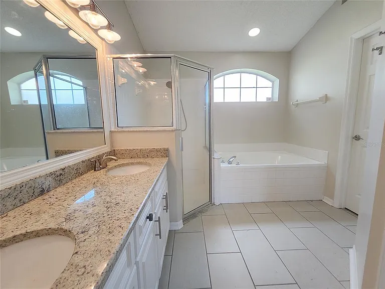 13404 Ironton Dr — Photo 8