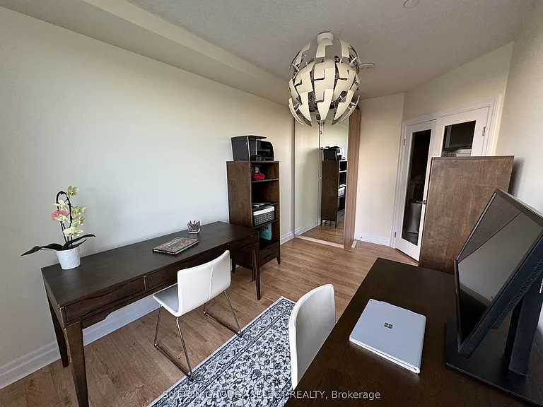 240 Villagewalk Blvd #610 — Photo 19