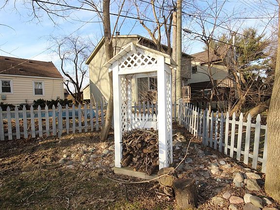 2nd image of 2120 Daintree Ave