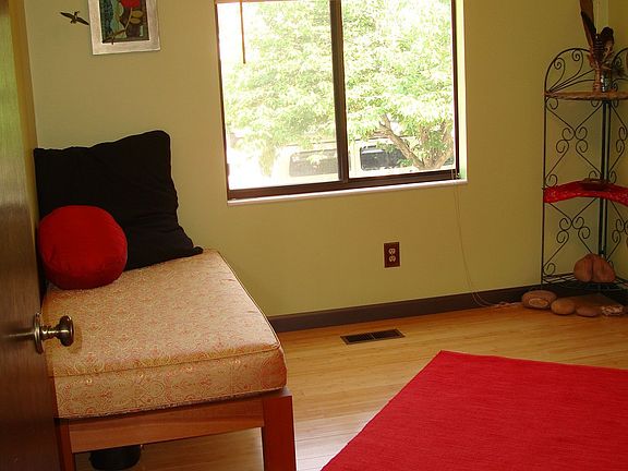 4th image of 6846 S Pine View Cir