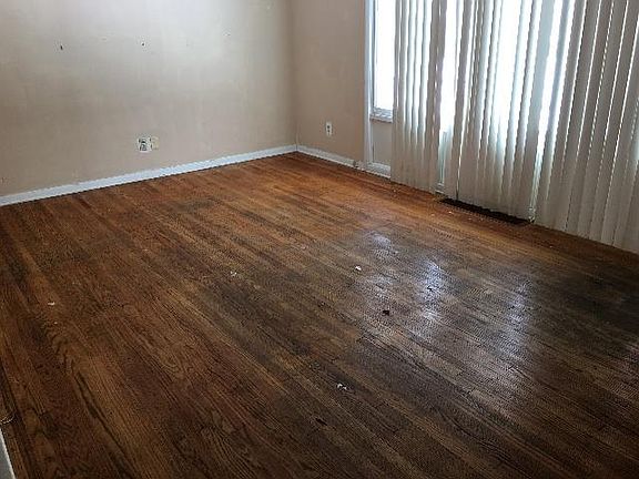 3rd image of 394 Delaware Ave