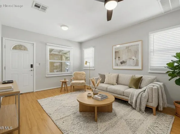 10412 Eldora Ave, Sunland, CA 91040