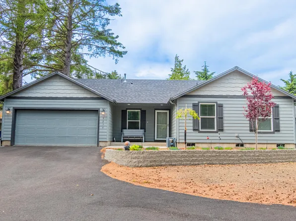 3234 NE Union Ave, Lincoln City, OR 97367