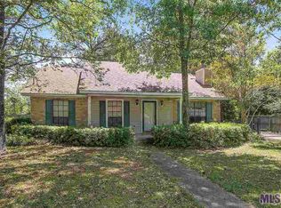 10486 Wade Dr, Denham Springs, LA 70726