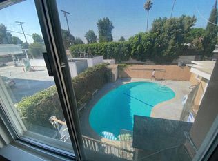 16445 Victory Blvd APT D, Van Nuys, CA 91406