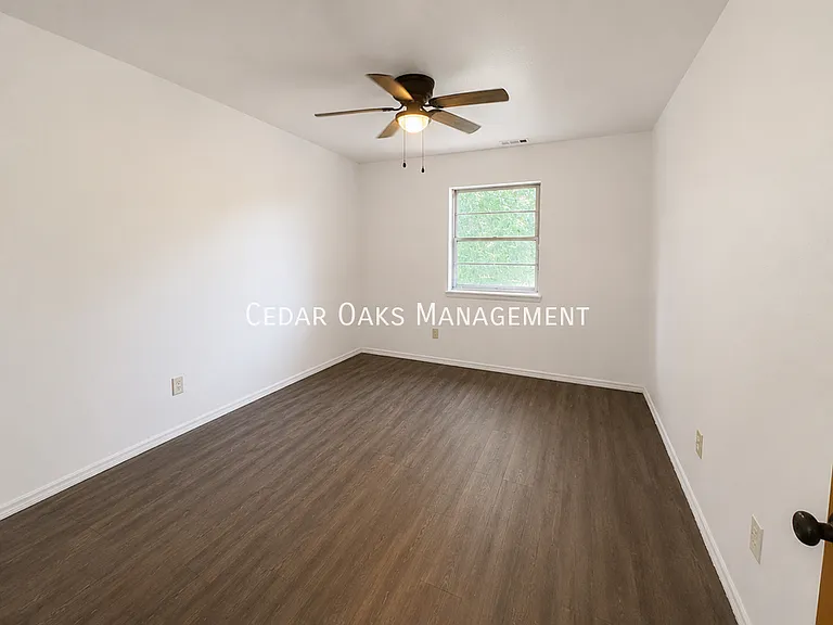 2502 Trudi Pl — Photo 4