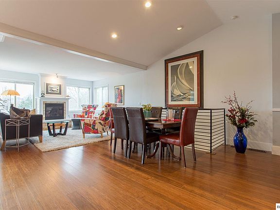 5th image of 2842 Katrina Cir