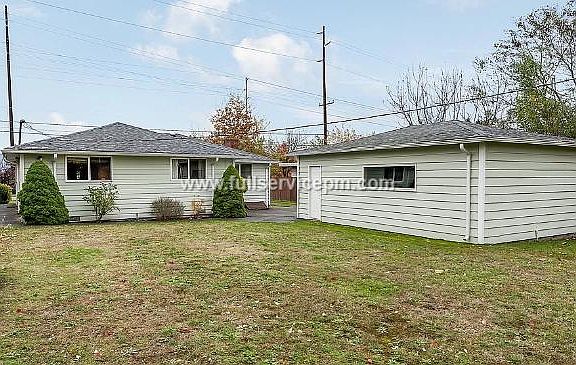 3rd image of 15257 8th Ave NE