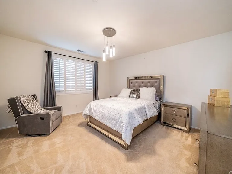 45025 Carla Ct — Photo 6