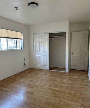 3rd image of 325 N Saint Andrews Pl #325