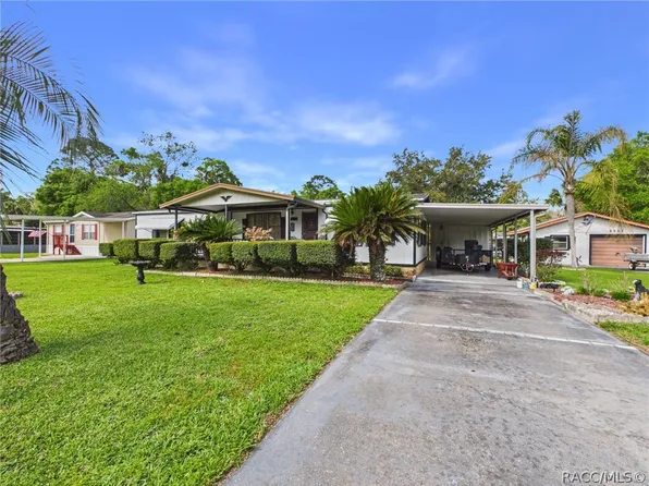 2588 N Lantern Ter, Hernando, FL 34442