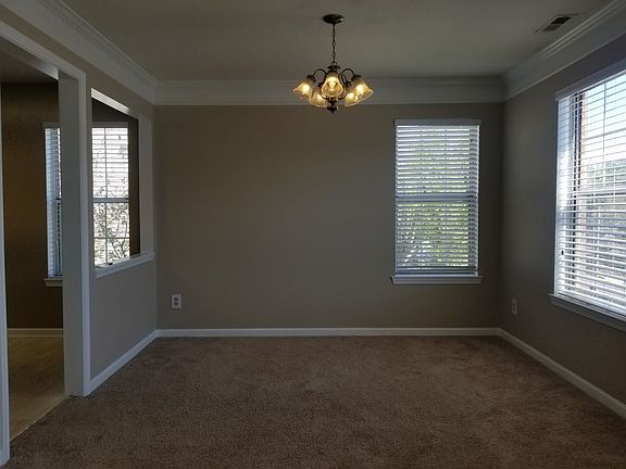 3rd image of 2818 Emma Lee St APT 302