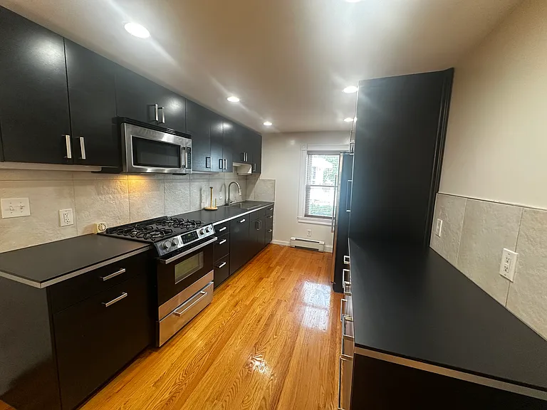 103 Sagamore St — Photo 3