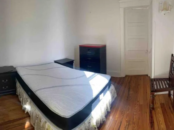 (undisclosed Address), Yonkers, NY 10705