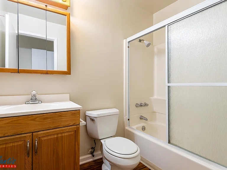 520 Hawthorn Ave #2 — Photo 5