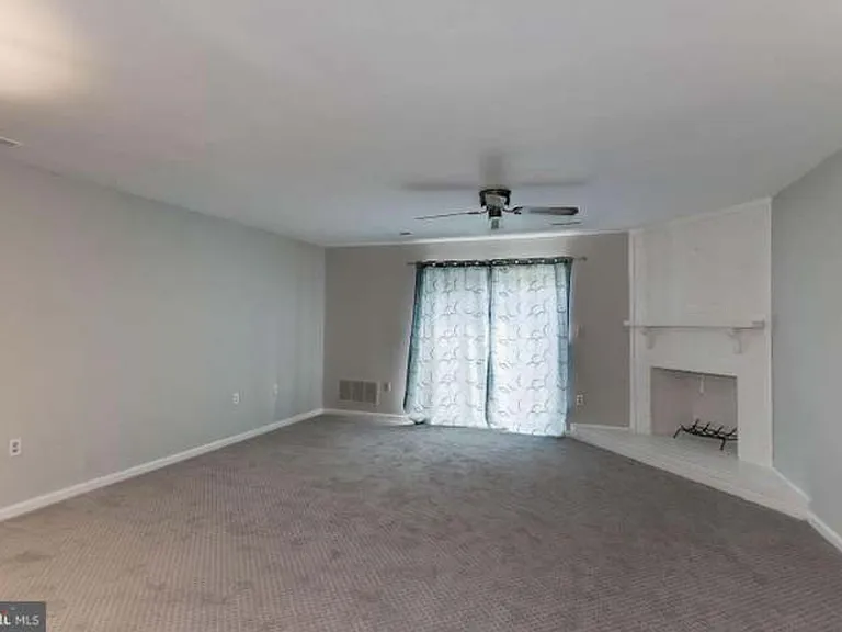 937 S Rolfe St #A — Photo 6