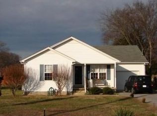 1520 Tellico Ave, Murfreesboro, TN 37129