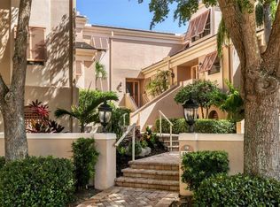1137 Coquille St #107, Sarasota, FL 34242