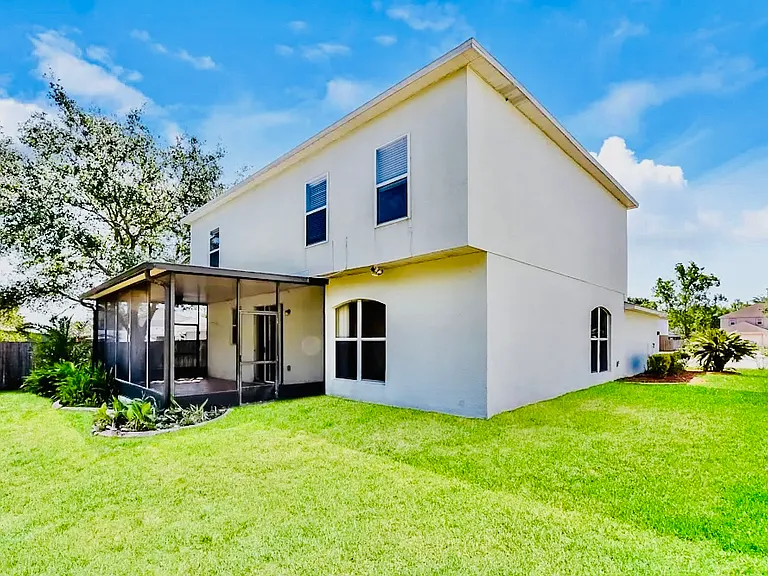 379 Pebble Ct — Photo 7