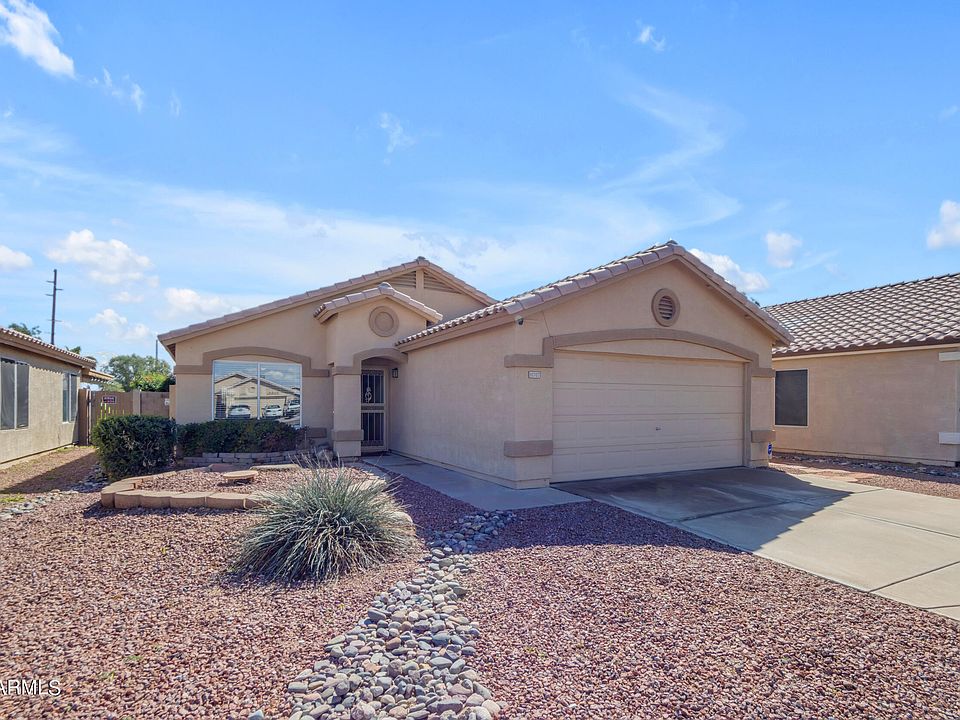 1st image of 10707 W GLENROSA Avenue