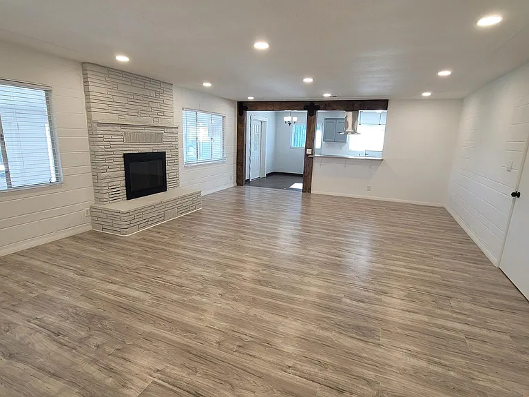 36745 Vista Del Lago St — Photo 6