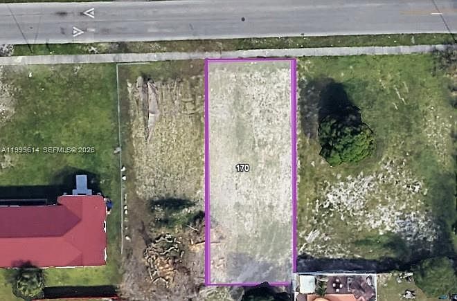 1st image of 170 SW 4th St