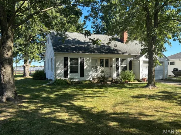 600 2nd St, Monroe City, MO 63456
