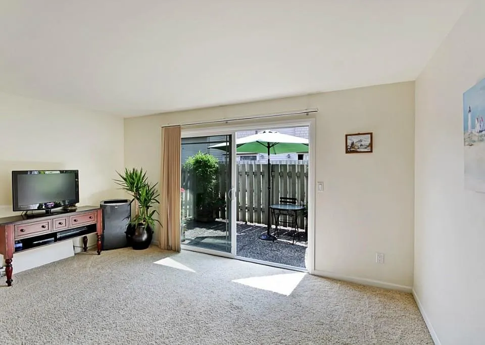 514 142nd Ave SE #91