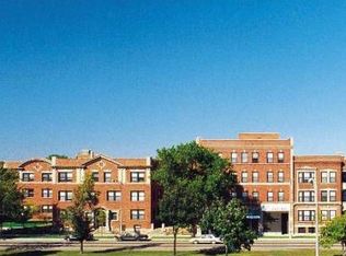 5740 S Calumet Ave APT 302, Chicago, IL 60637