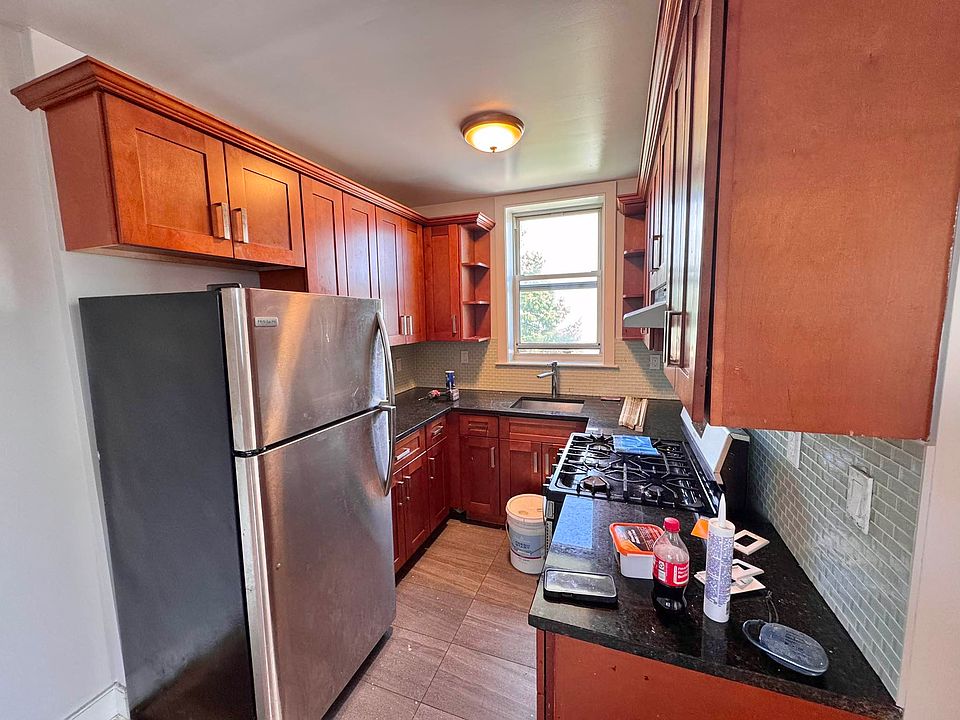 1st image of 44-03 31st Ave #4