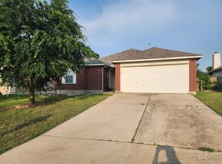 220 Dana Dr, Hutto, TX 78634