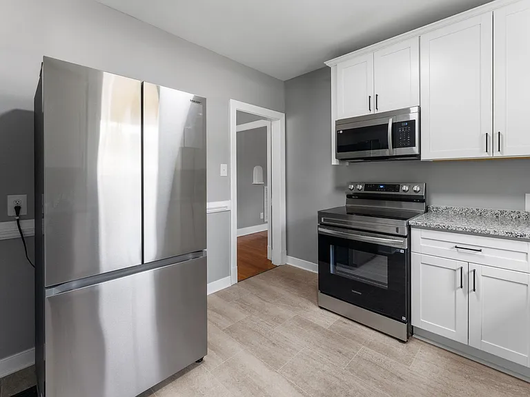 2501 Williams St — Photo 18