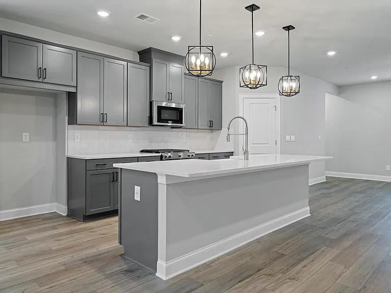 713 Mulberry Walk — Photo 19