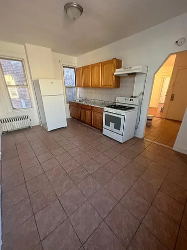 932 E 217th St #2 Photo 1