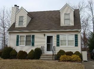 148 Mill Pond Heights Rd, East Haven, CT 06513